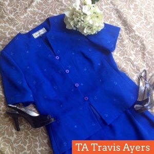 Classic Two Piece Dress Suit Size10